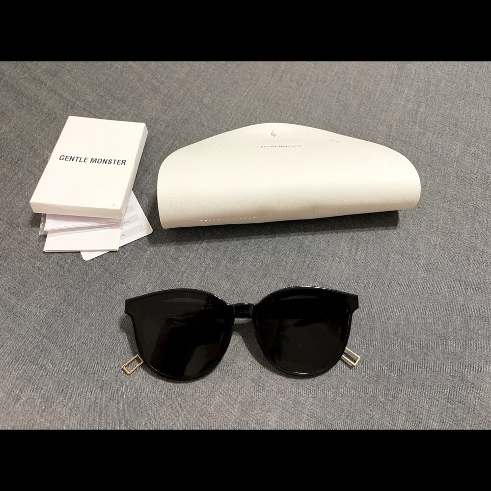 Gentle Monster Black Peter Sunglasses